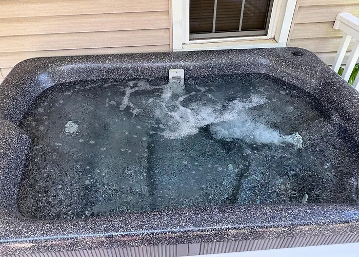 Stay In Ohiopyle In Town By The Gap Trail, Hot Tub