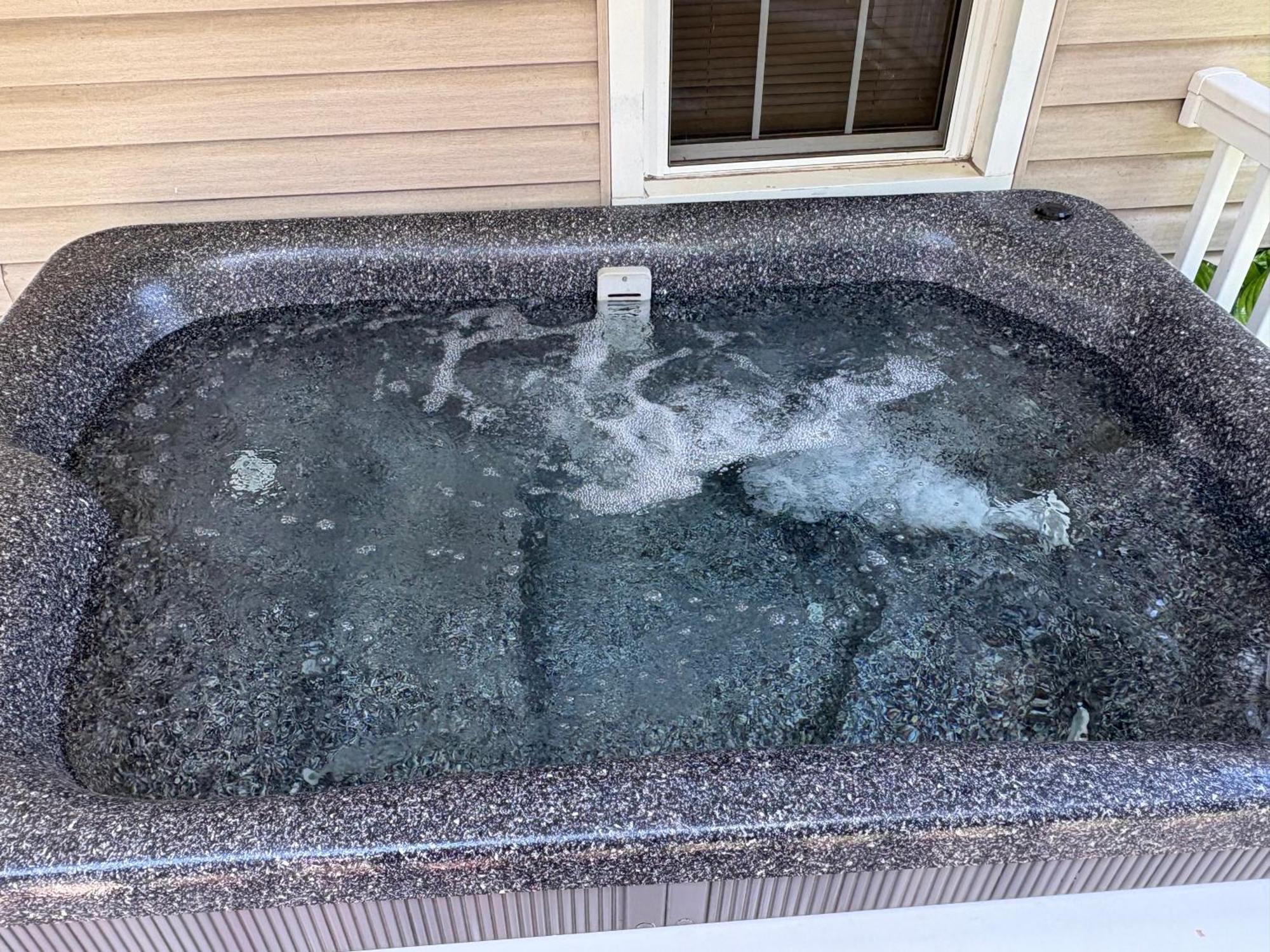 Apartamento In In Town By The Gap Trail, Hot Tub